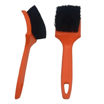 ESCOVA PARA LIMPEZA DE RODAS E PNEUS 21CM ATOPY